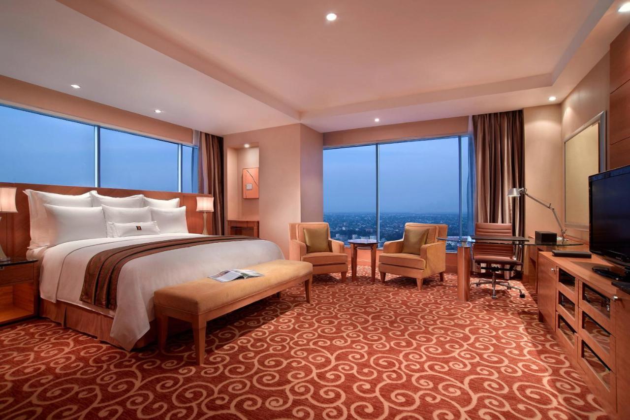 Jw Marriott Hotel Медан Номер фото