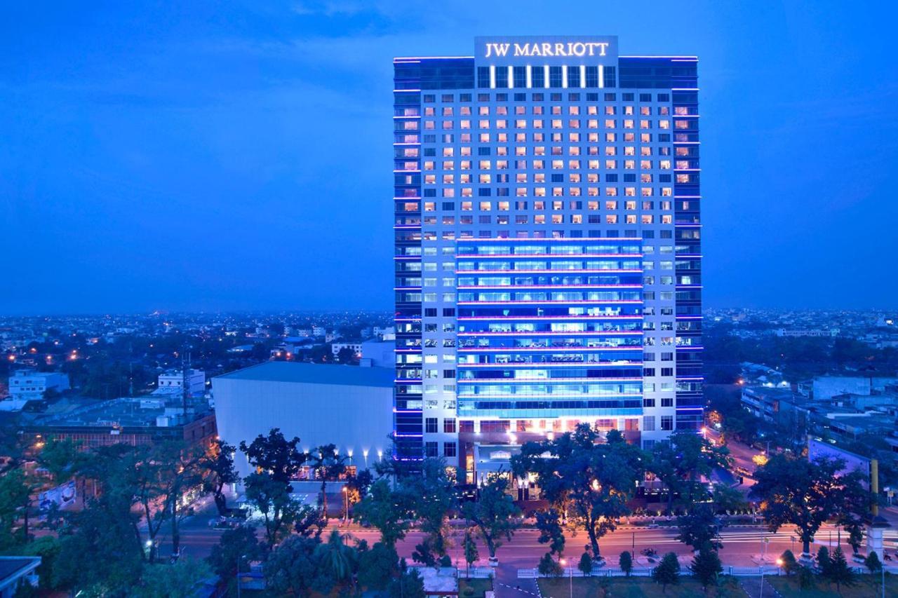 Jw Marriott Hotel Медан Экстерьер фото