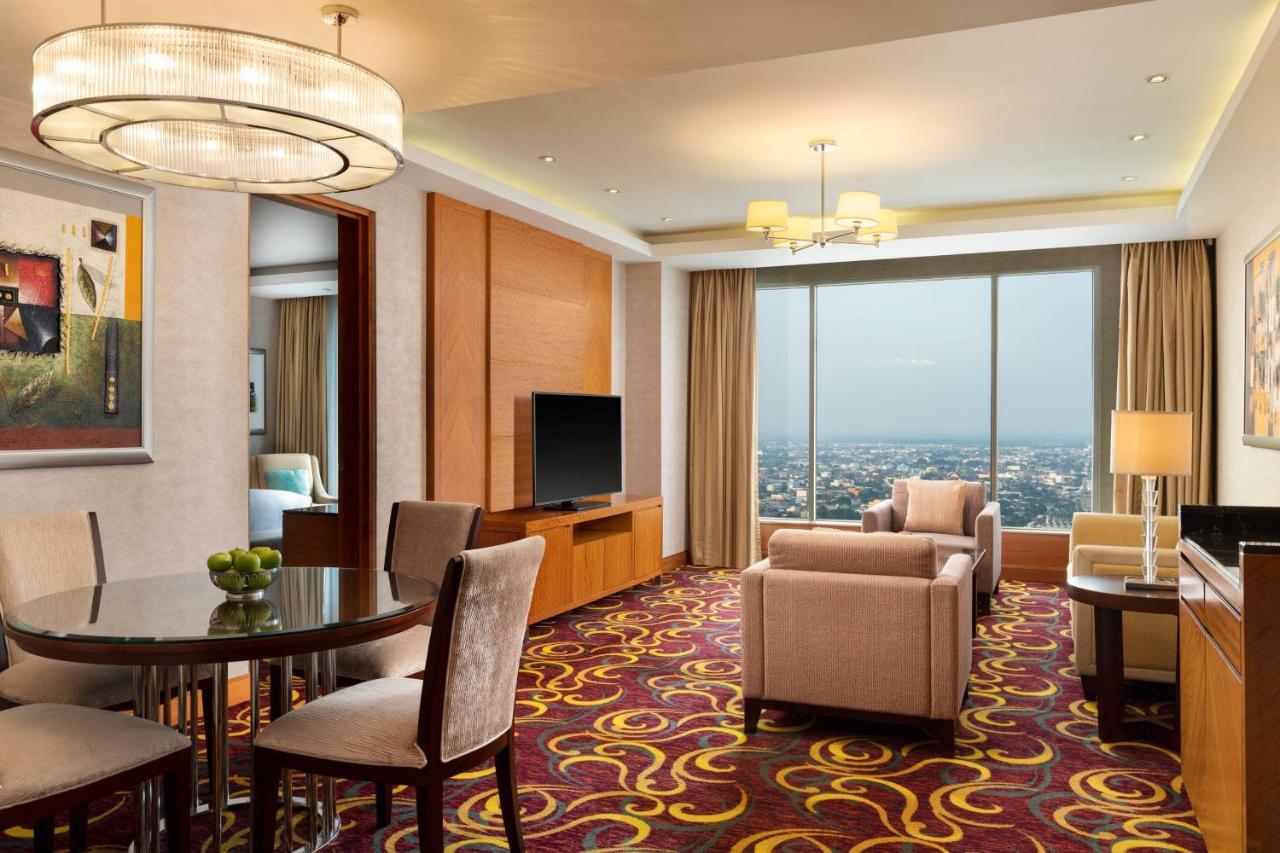 Jw Marriott Hotel Медан Экстерьер фото