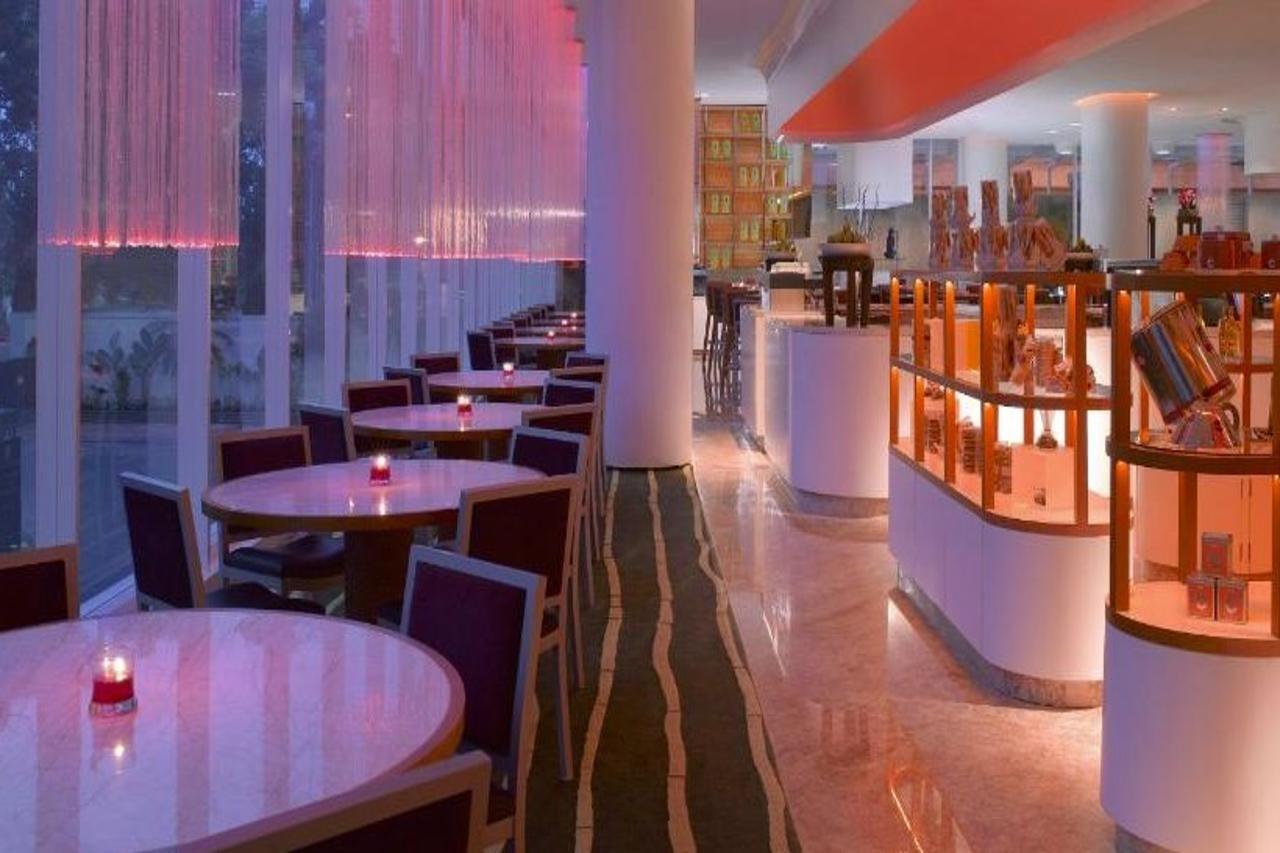 Jw Marriott Hotel Медан Экстерьер фото