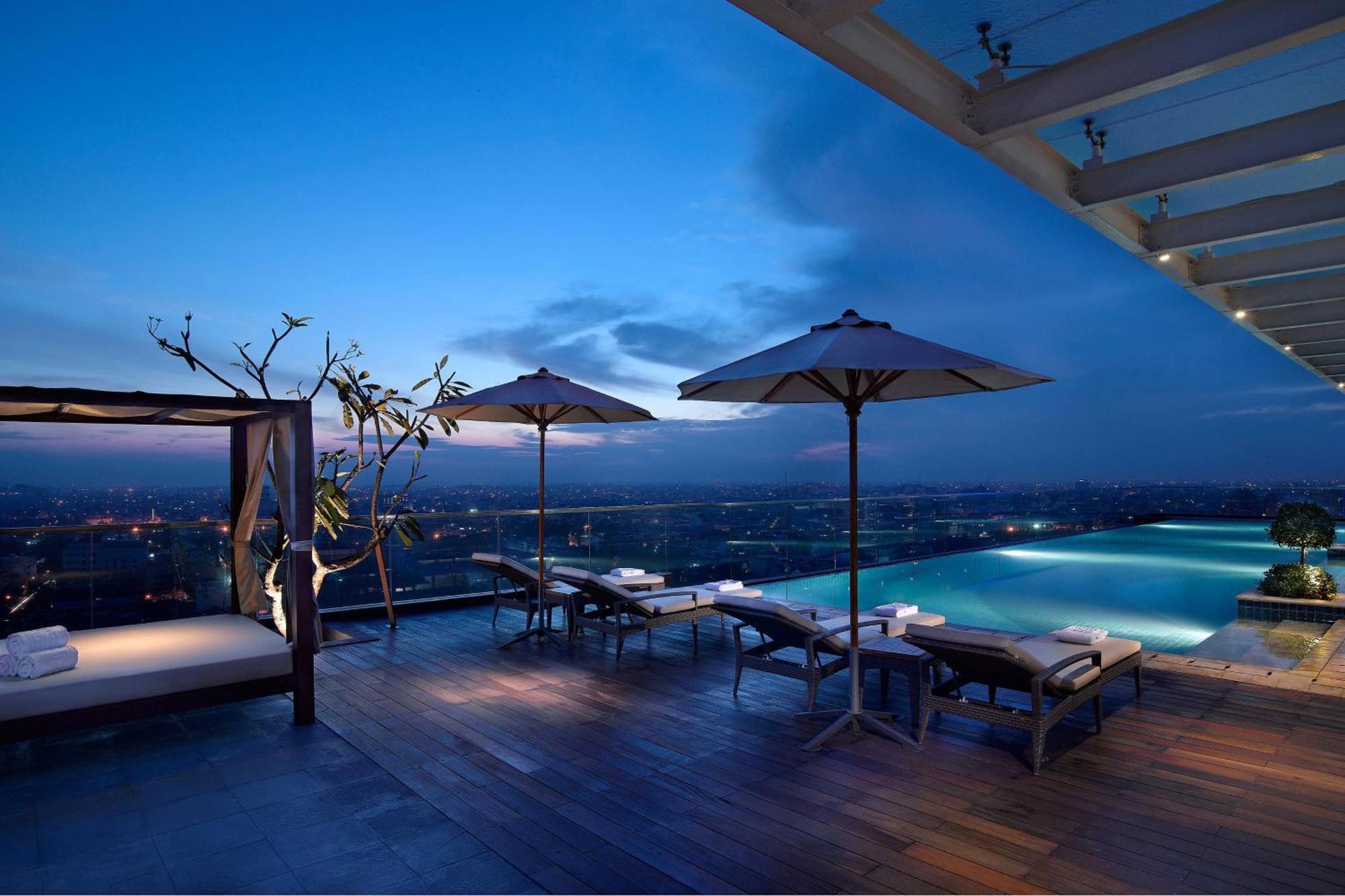 Jw Marriott Hotel Медан Экстерьер фото